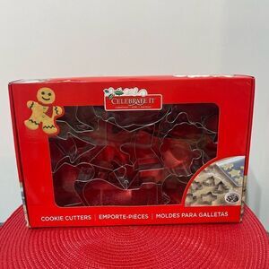 Celebrate It Christmas Cookie Cutters 18 pieces NWT